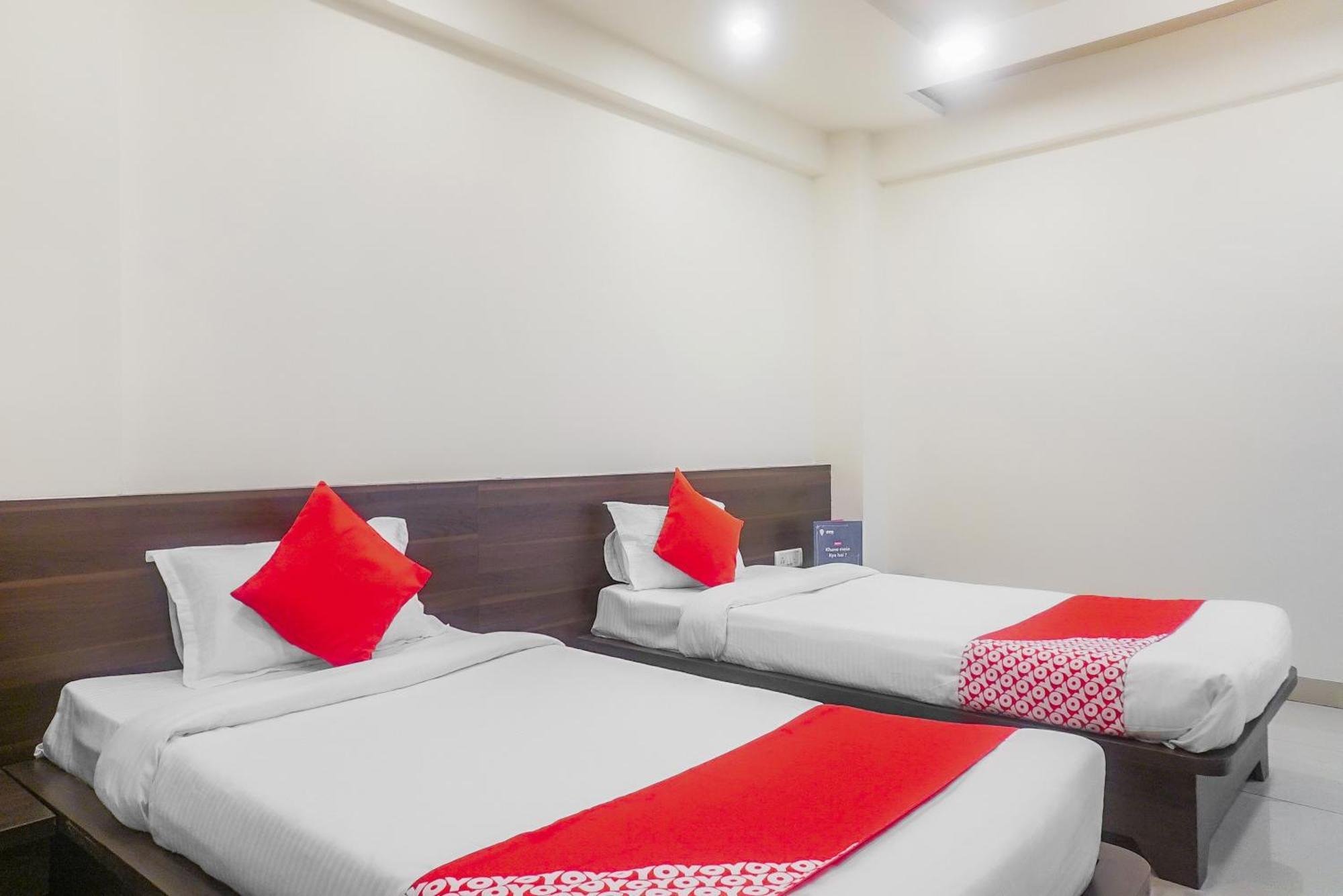 Hotel O Paradise Inn Talegaon Dabhade Exteriör bild